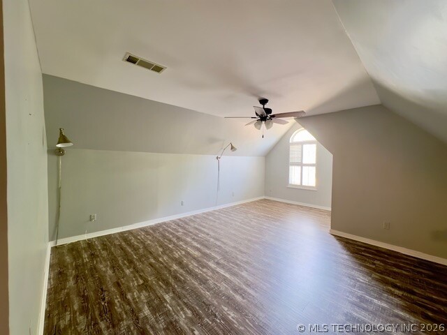 8626 S 90th East Avenue Property Photo 4