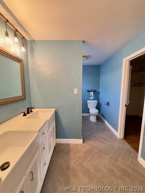 8626 S 90th East Avenue Property Photo 20