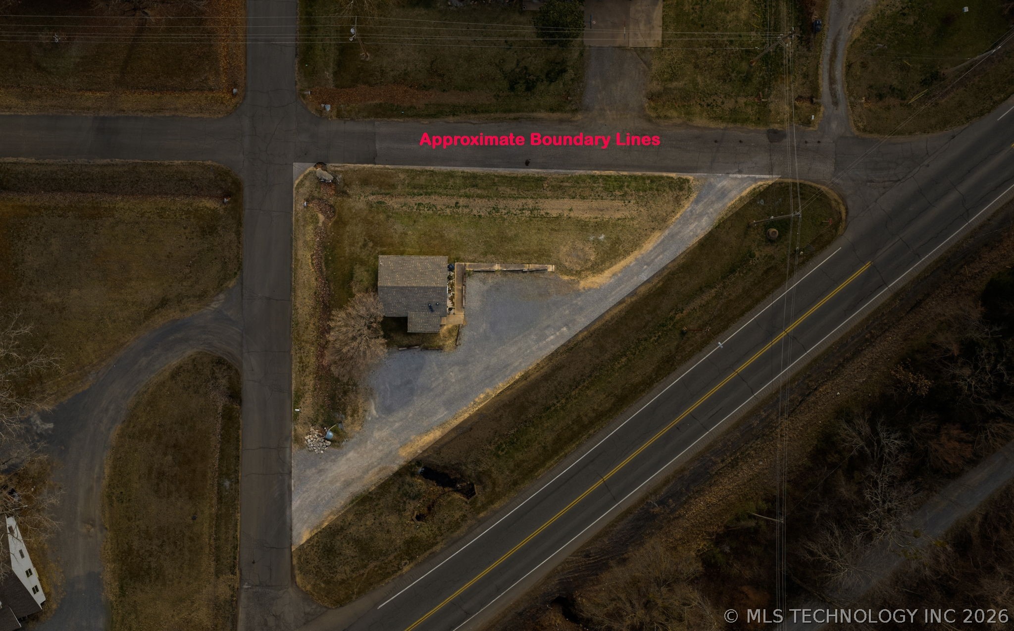 1401 S Mcquarrie Avenue Property Photo 22