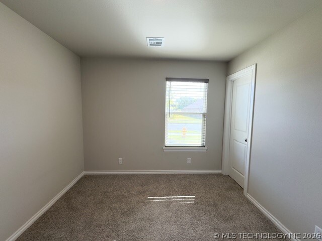 7203 E 155th Place S Property Photo 5