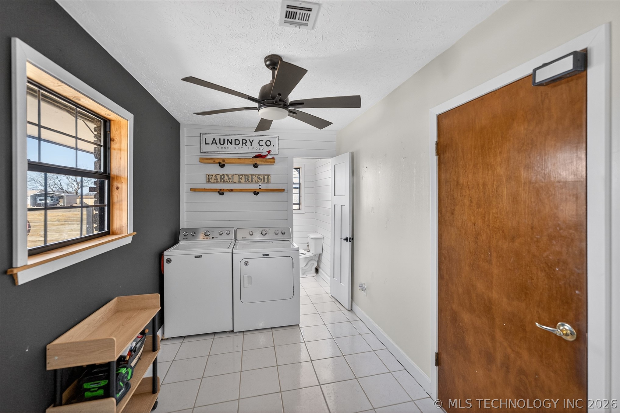 406 N William Penn Street Property Photo 18