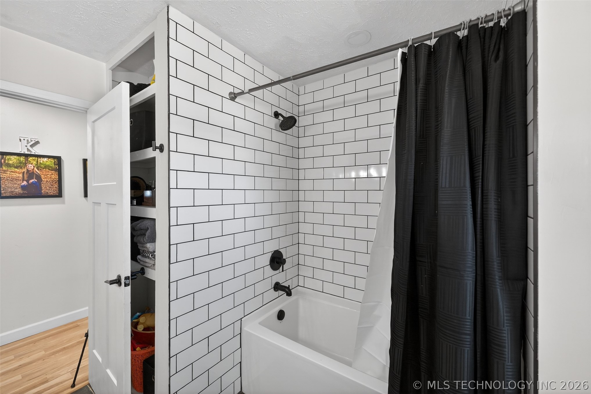 406 N William Penn Street Property Photo 22