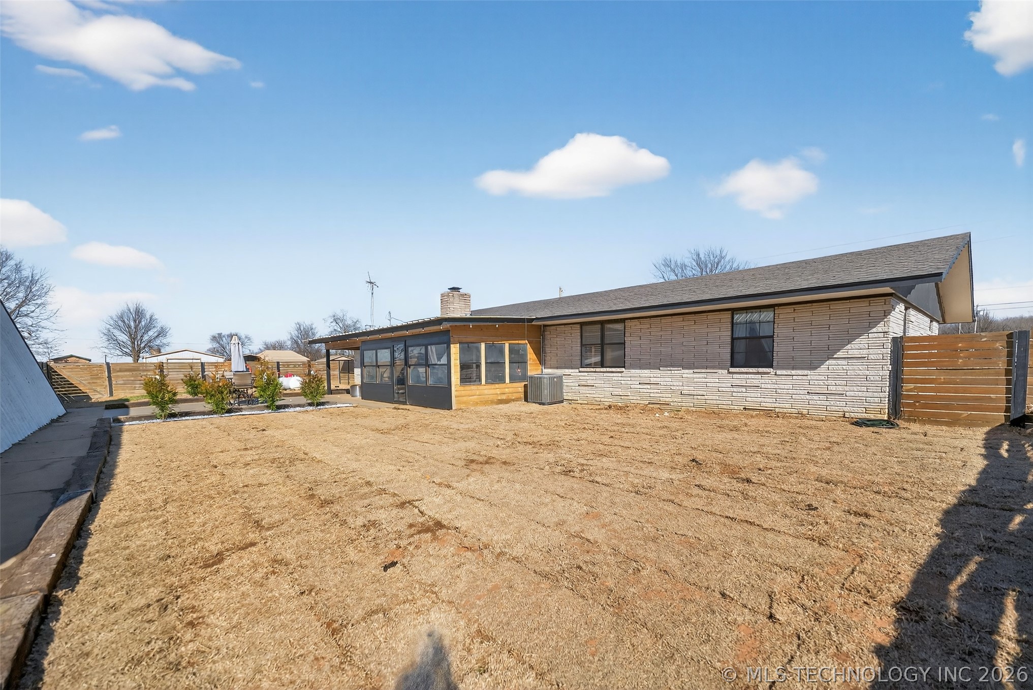 406 N William Penn Street Property Photo 34