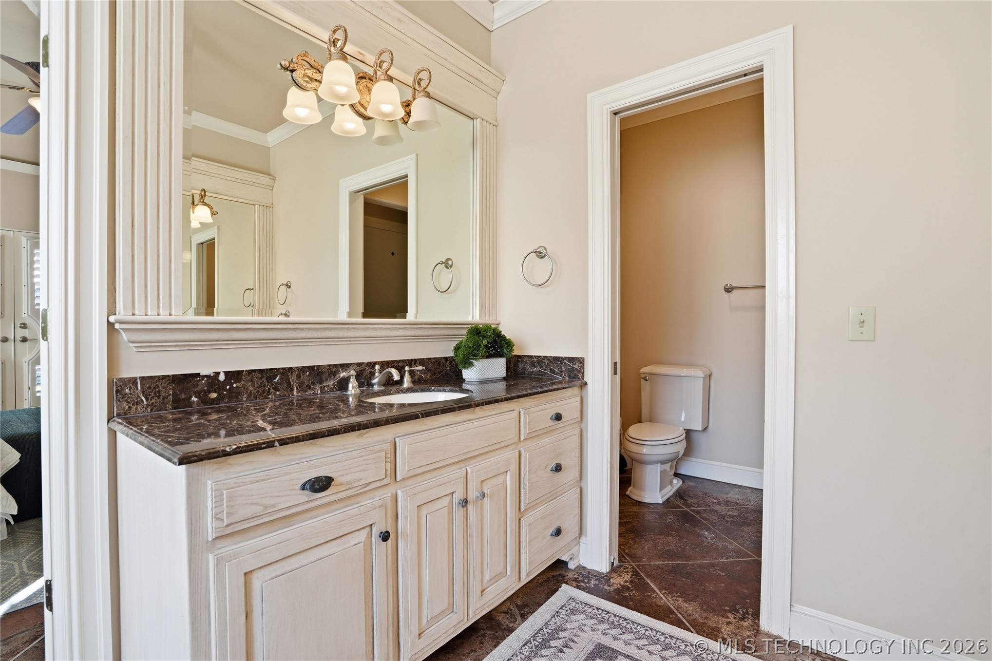 7936 S 90th East Avenue Property Photo 40