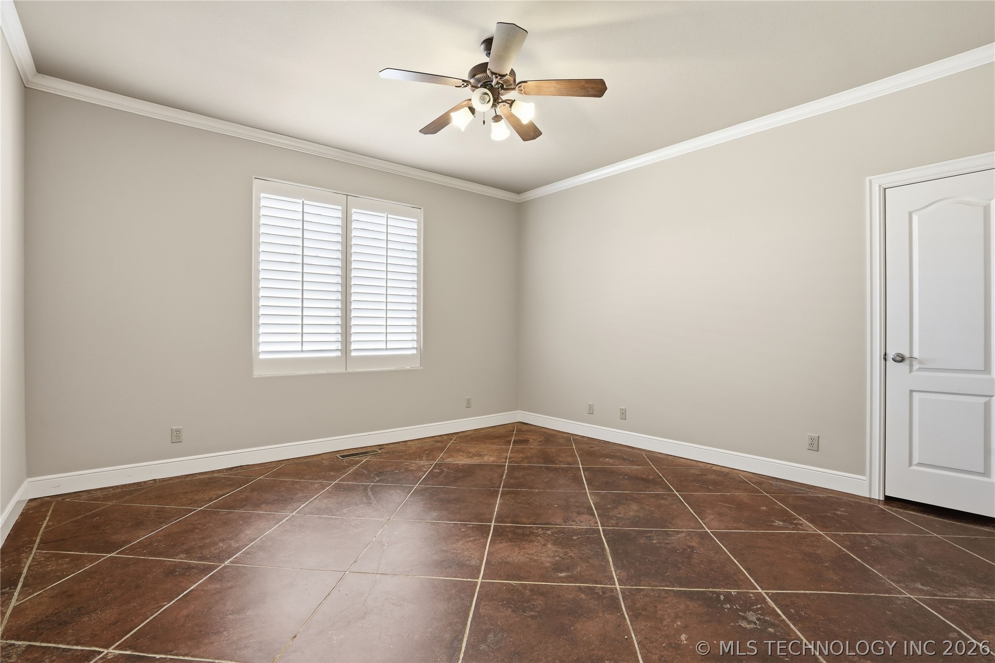 7936 S 90th East Avenue Property Photo 44