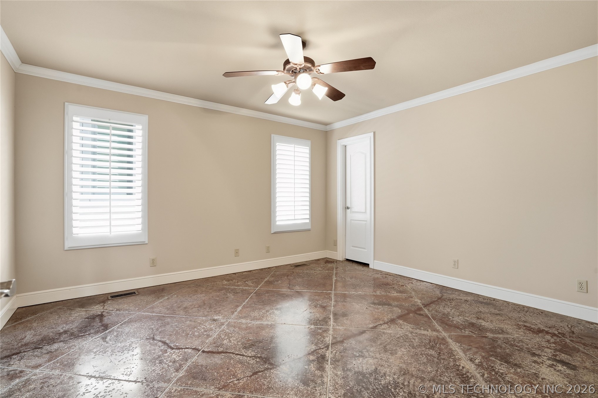 7936 S 90th East Avenue Property Photo 49