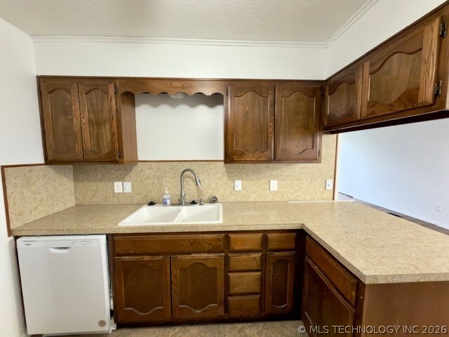 1907 E 66th Place Property Photo 3