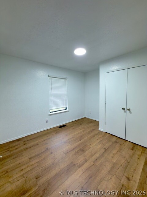 1907 E 66th Place Property Photo 8