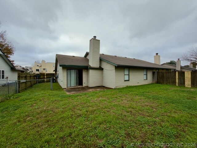 1907 E 66th Place Property Photo 18