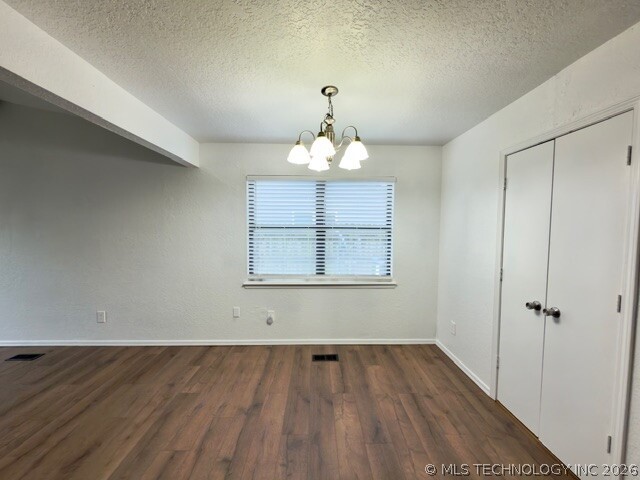1907 E 66th Place Property Photo 20
