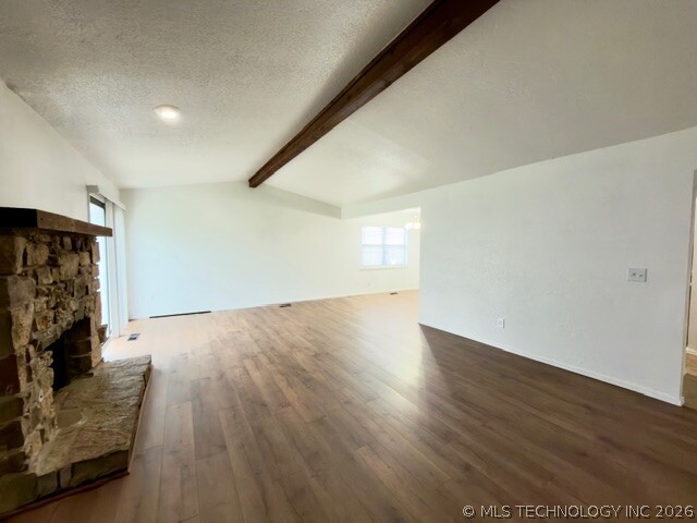 1907 E 66th Place Property Photo 22
