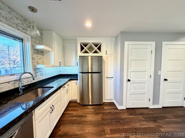 2606865 Property Photo 6