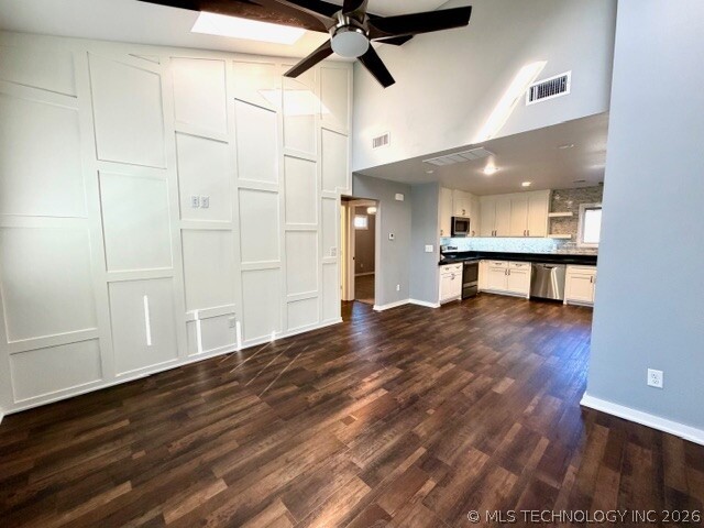 2606865 Property Photo 9