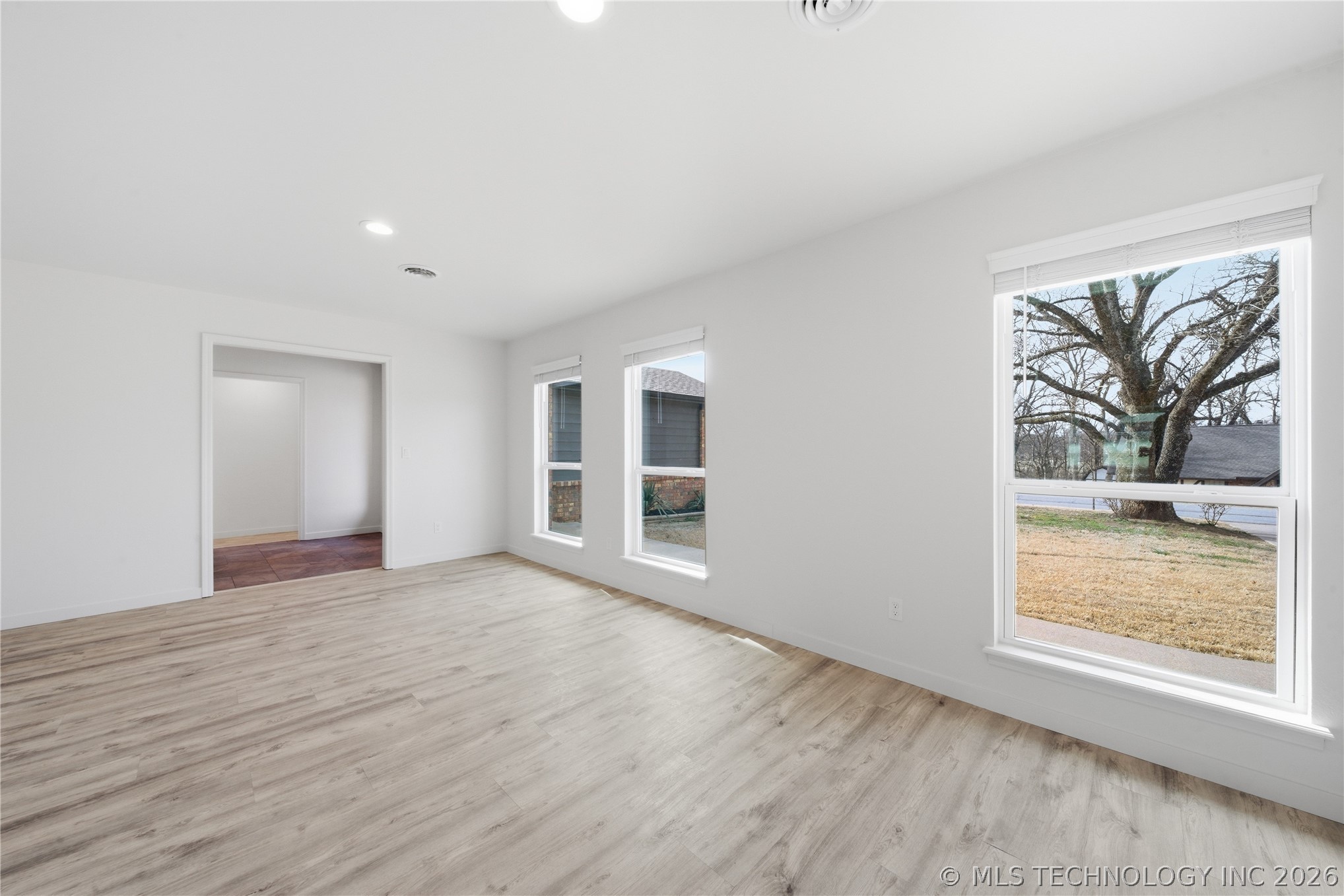 22217 E 63rd Street S Property Photo 14