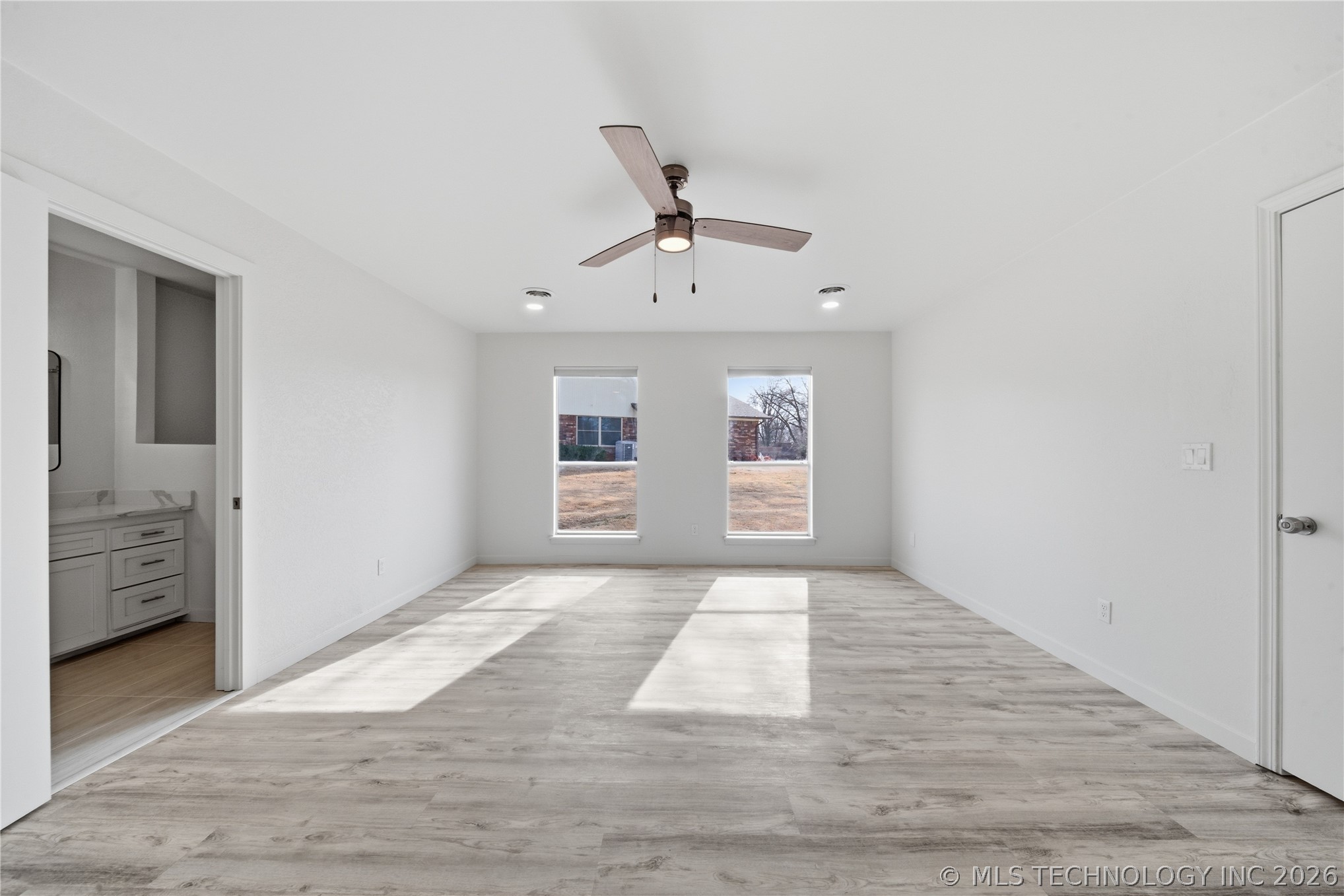 22217 E 63rd Street S Property Photo 16