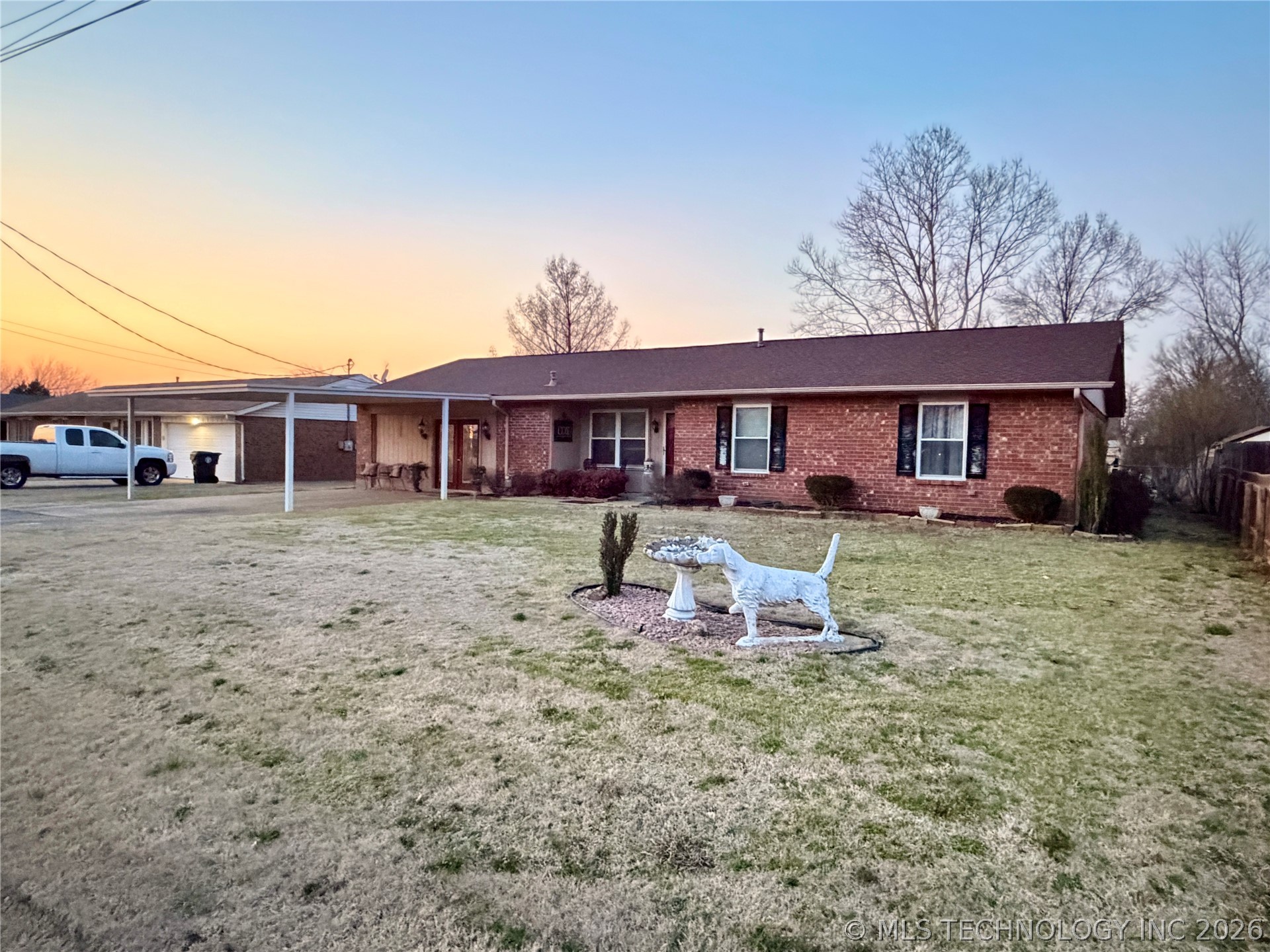 1620 Turner Street Property Photo 1