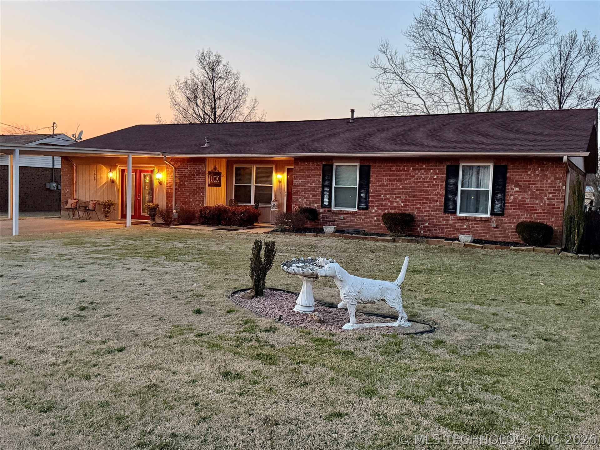 1620 Turner Street Property Photo 4