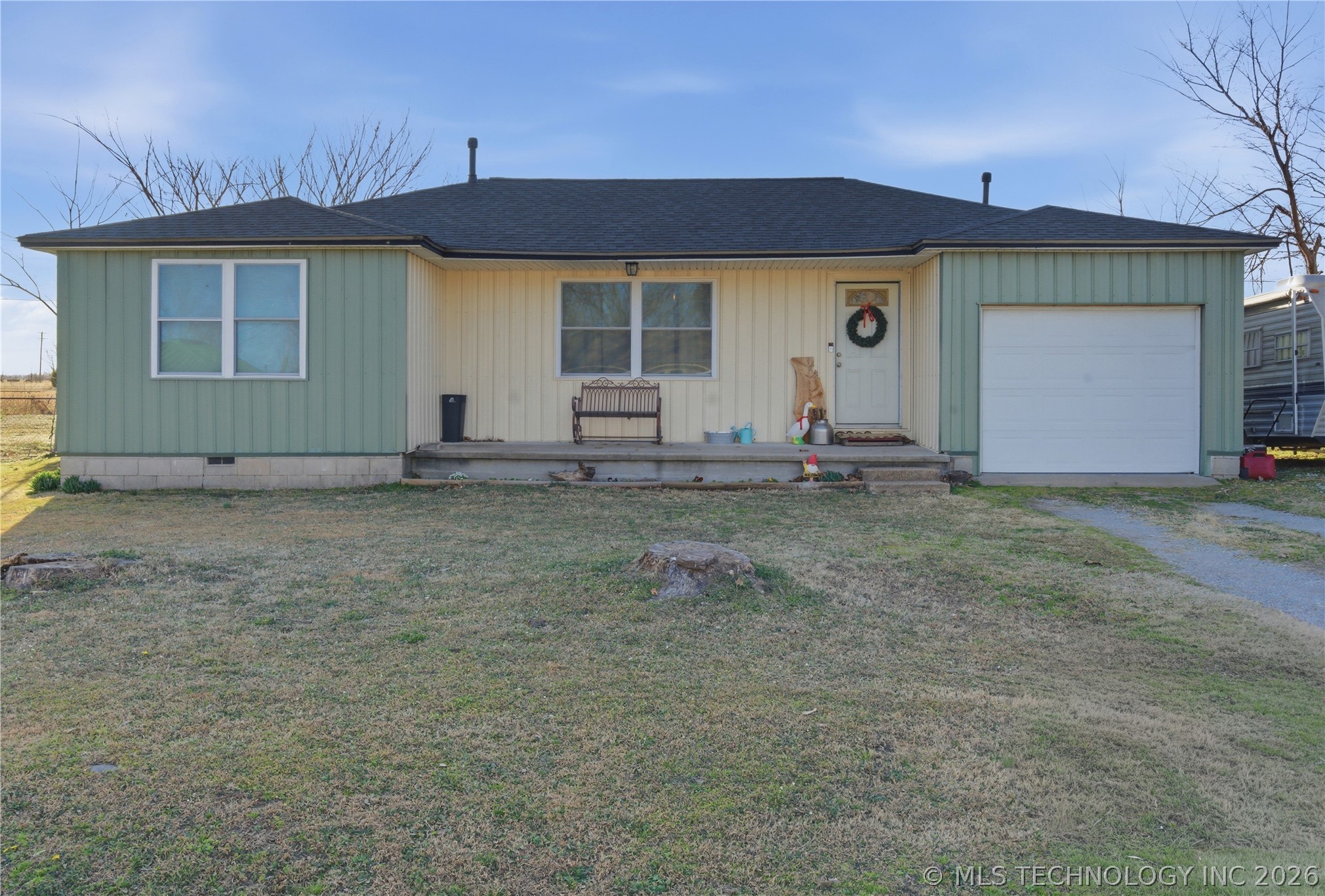307 S Gray Pl Place Property Photo 1