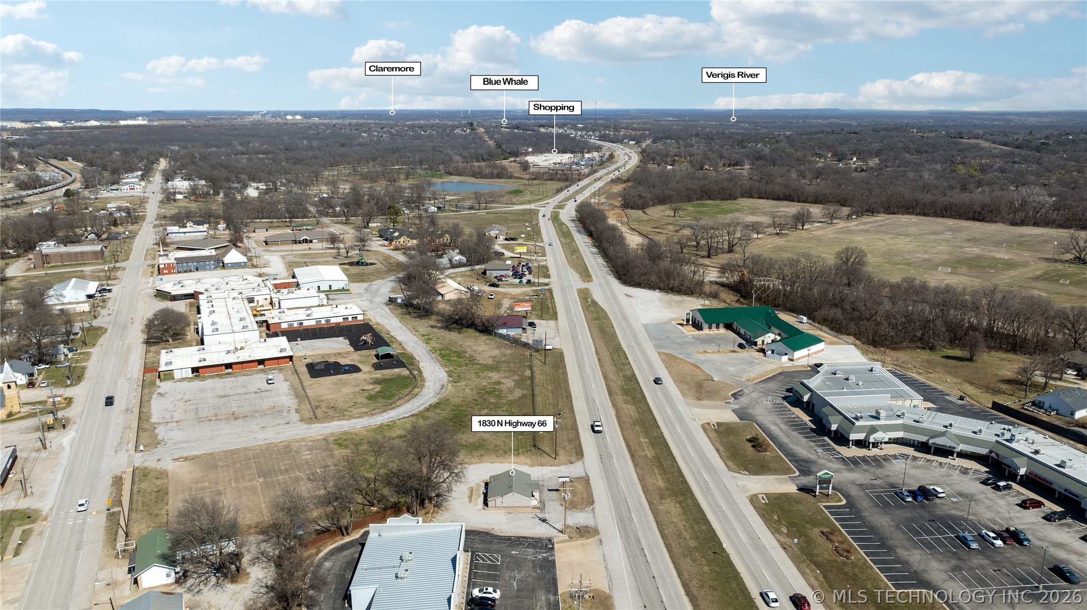 1831 N Highway 66 Route Property Photo 2