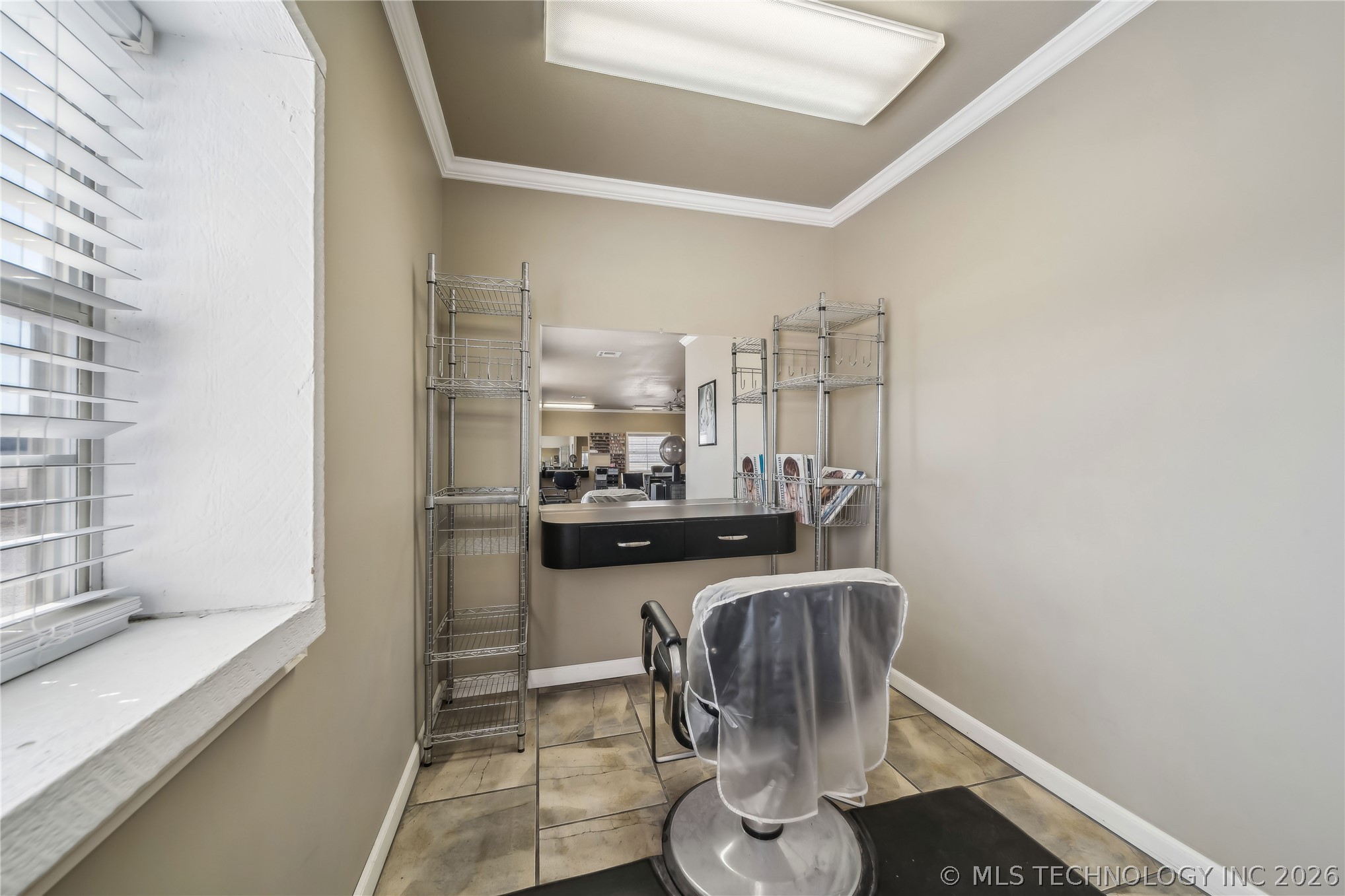 1831 N Highway 66 Route Property Photo 13