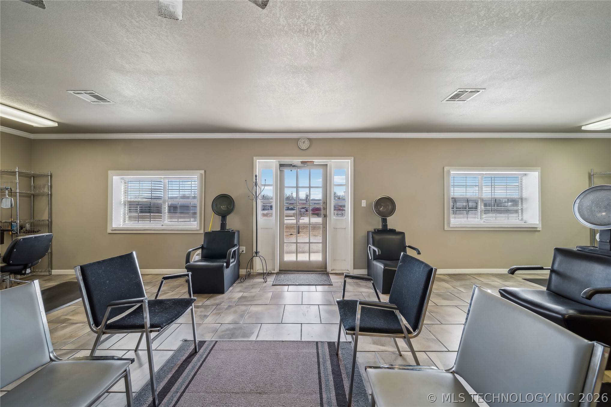 1831 N Highway 66 Route Property Photo 15