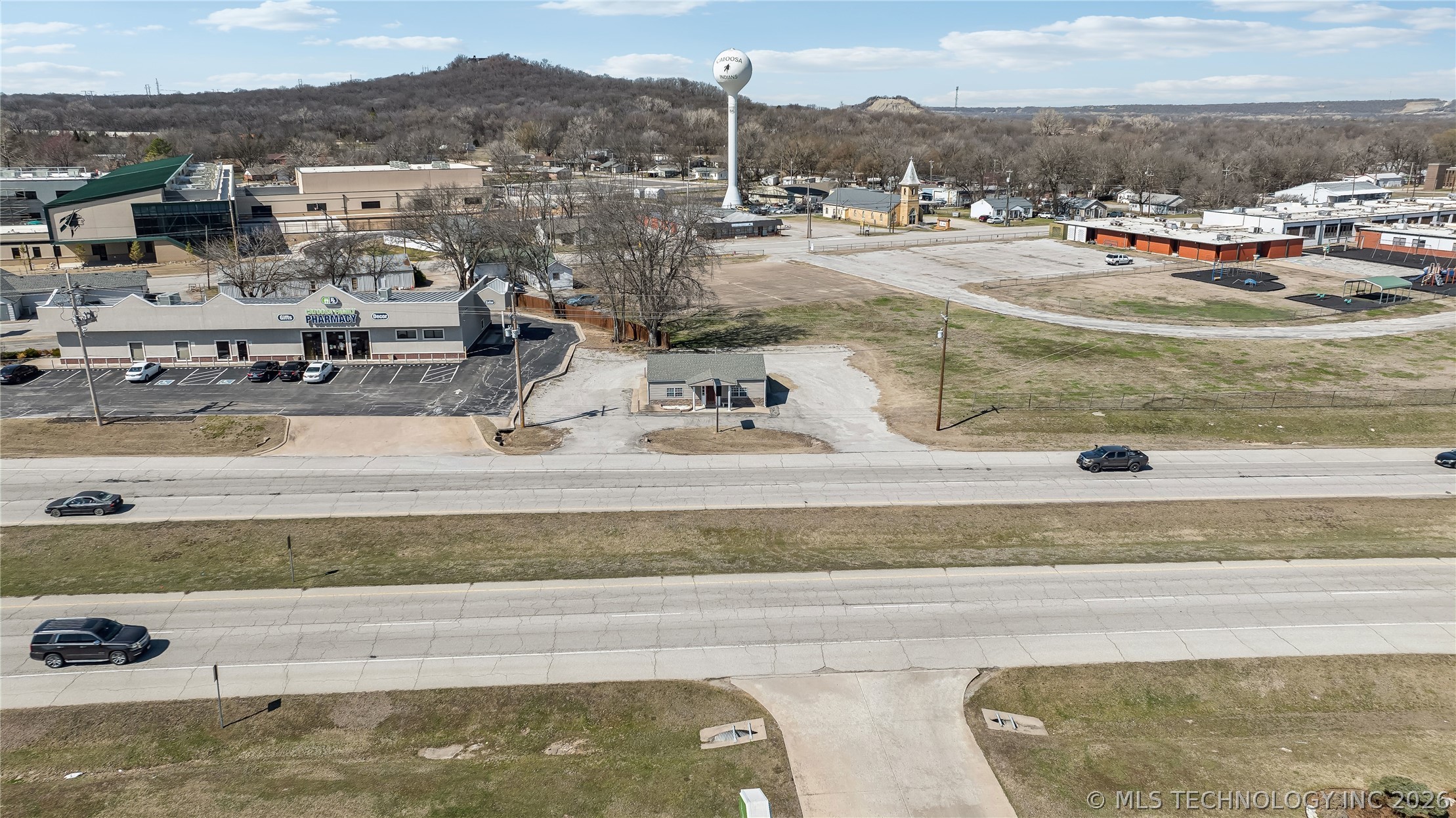 1831 N Highway 66 Route Property Photo 25