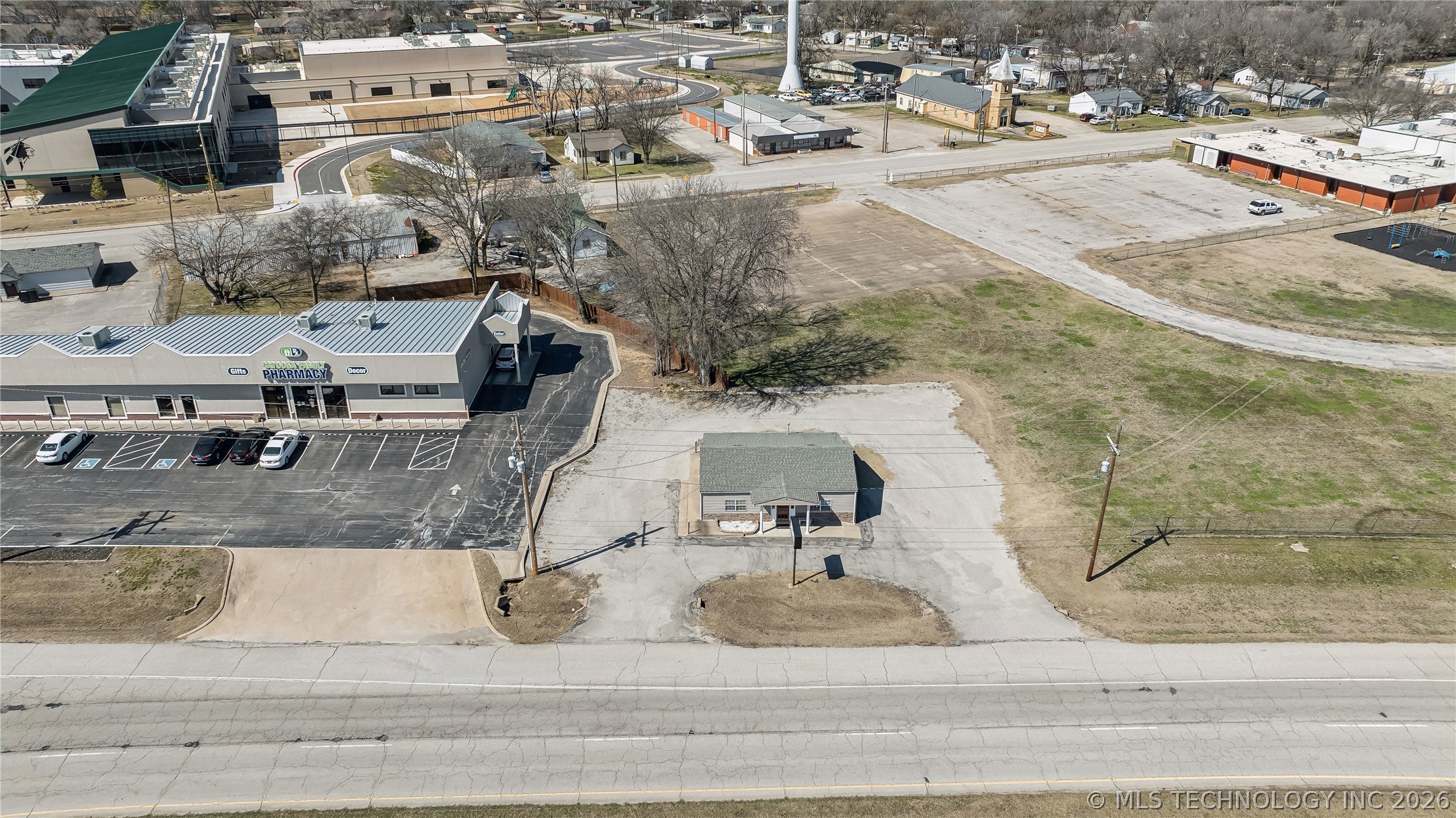 1831 N Highway 66 Route Property Photo 29