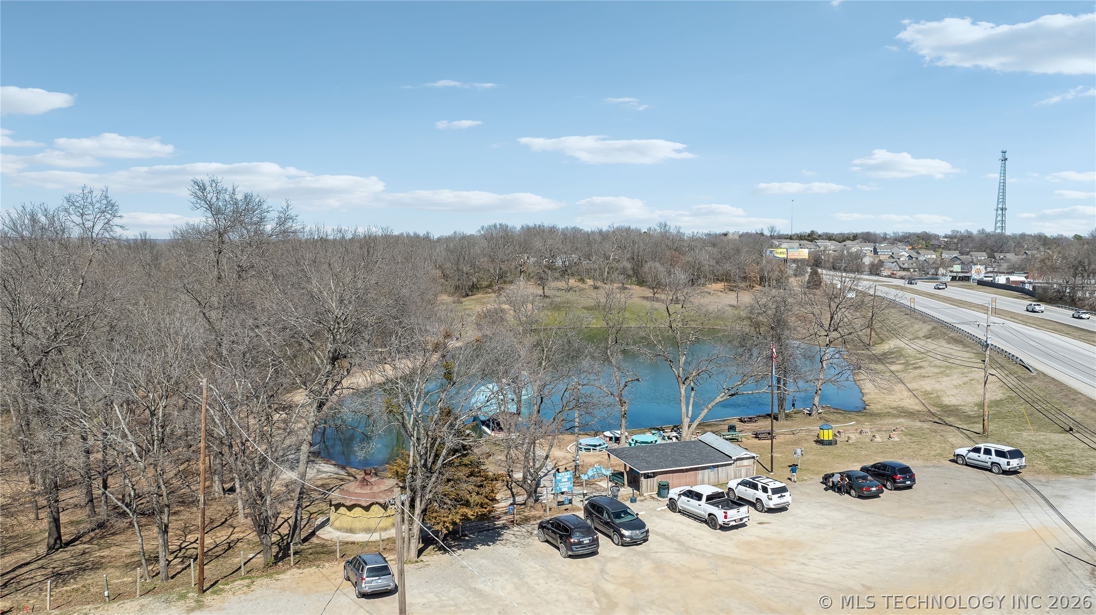 1831 N Highway 66 Route Property Photo 31