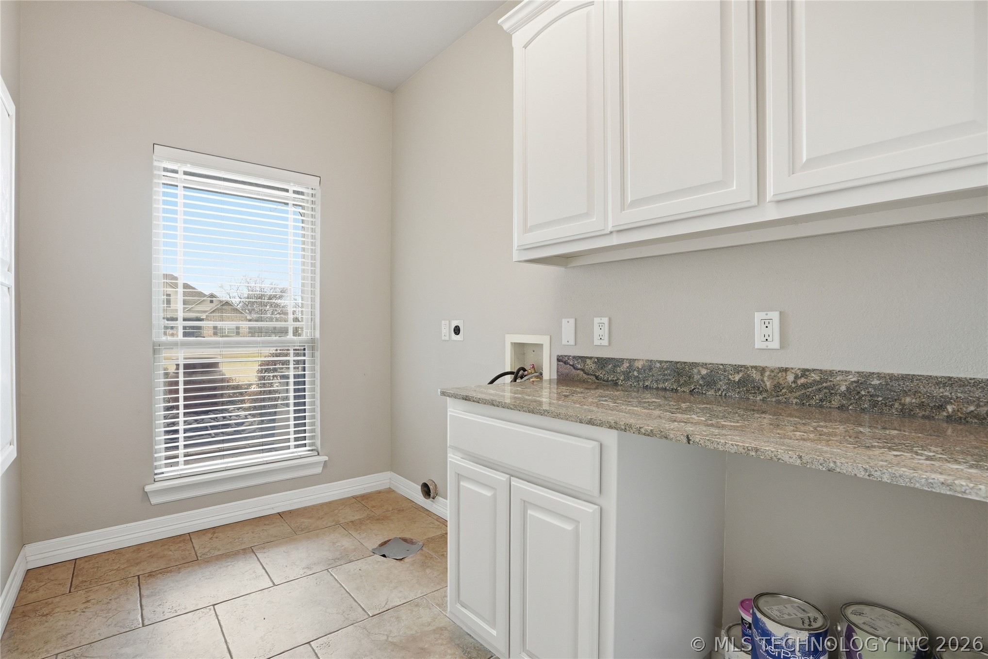 18005 S 71st East Avenue Property Photo 12