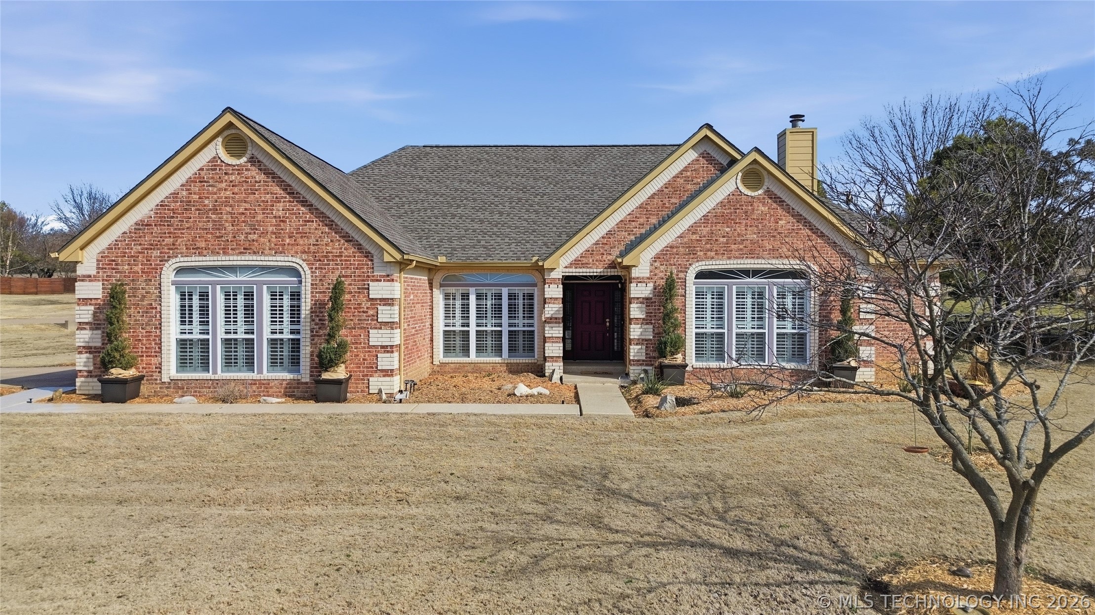 22425 S Rose Glen Court Property Photo 1