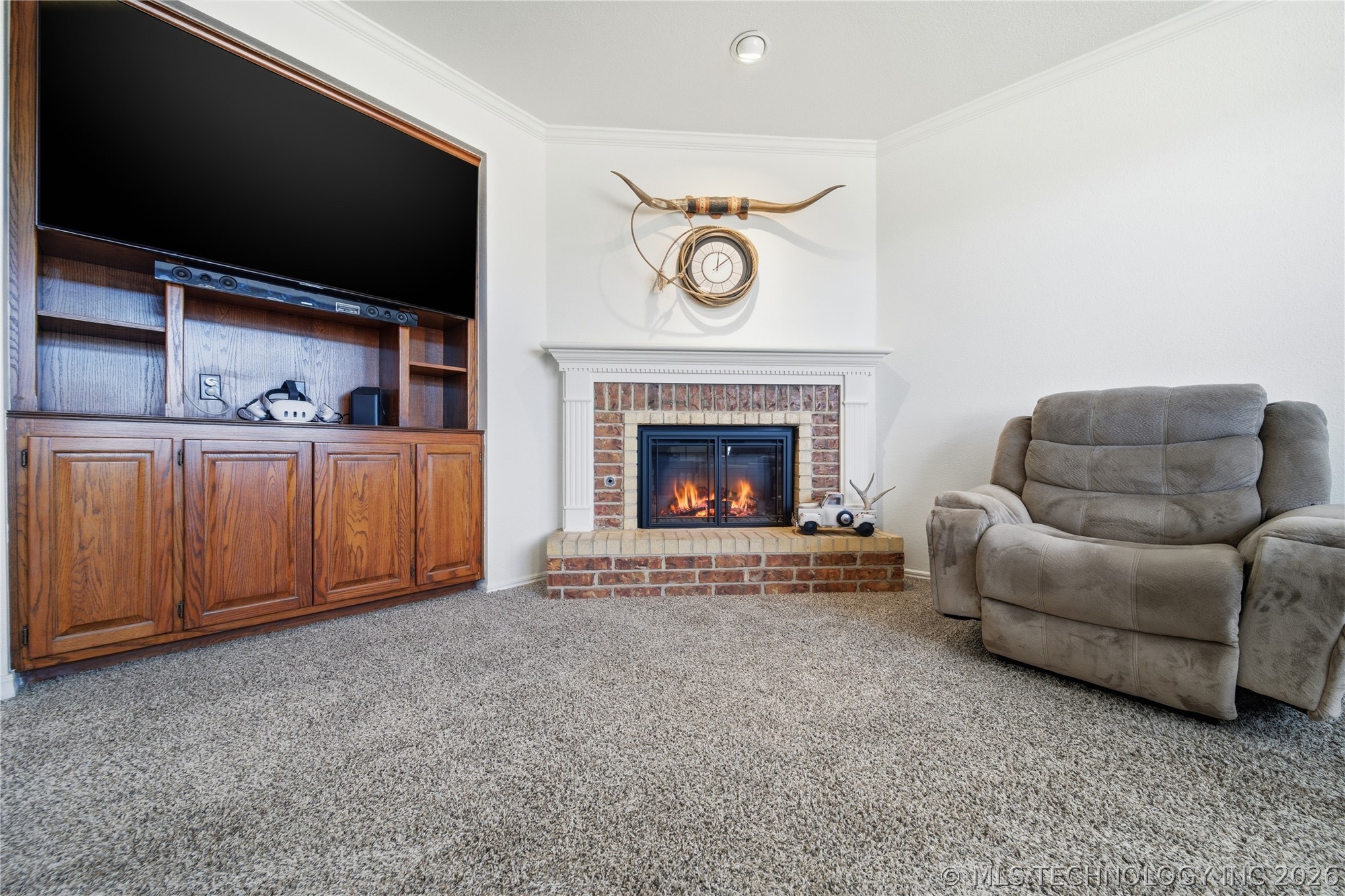 22425 S Rose Glen Court Property Photo 3