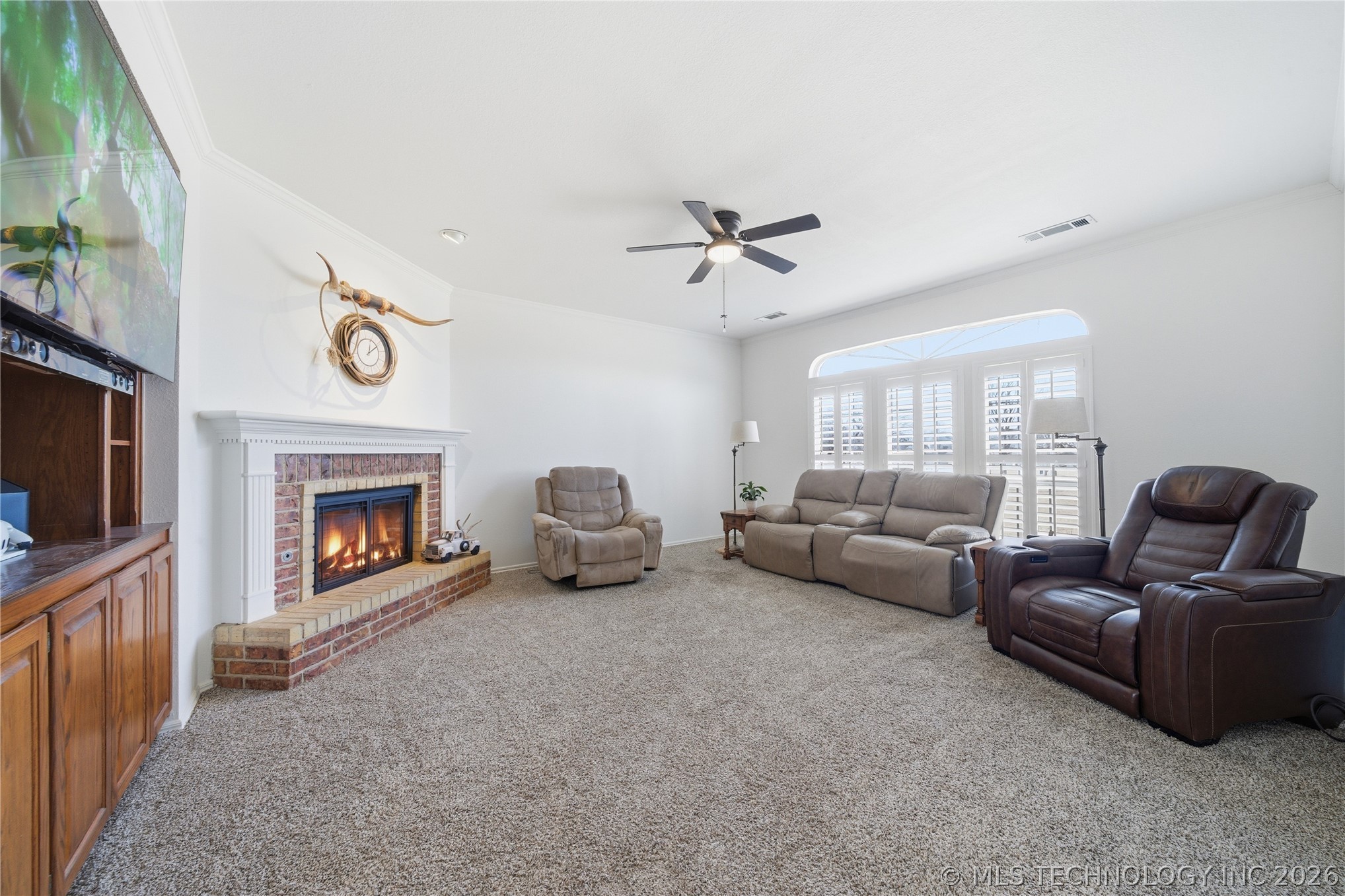 22425 S Rose Glen Court Property Photo 8