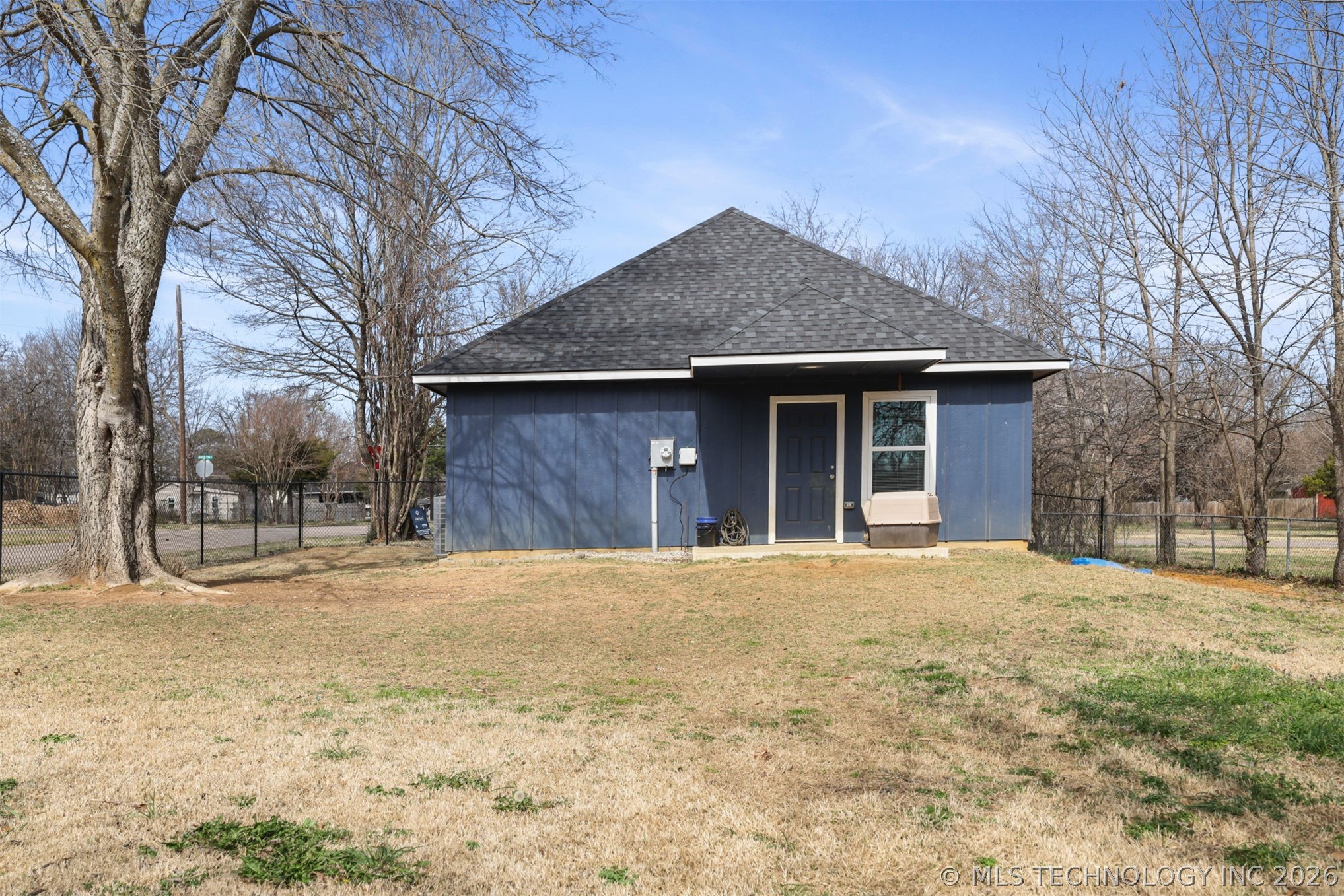 1325 Houston Property Photo 14