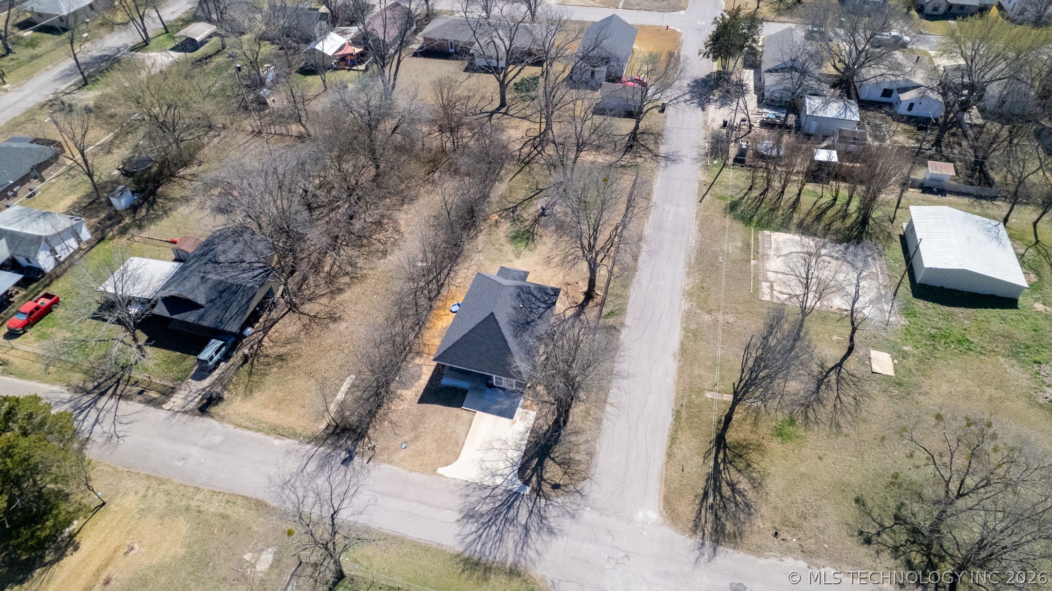 1325 Houston Property Photo 17