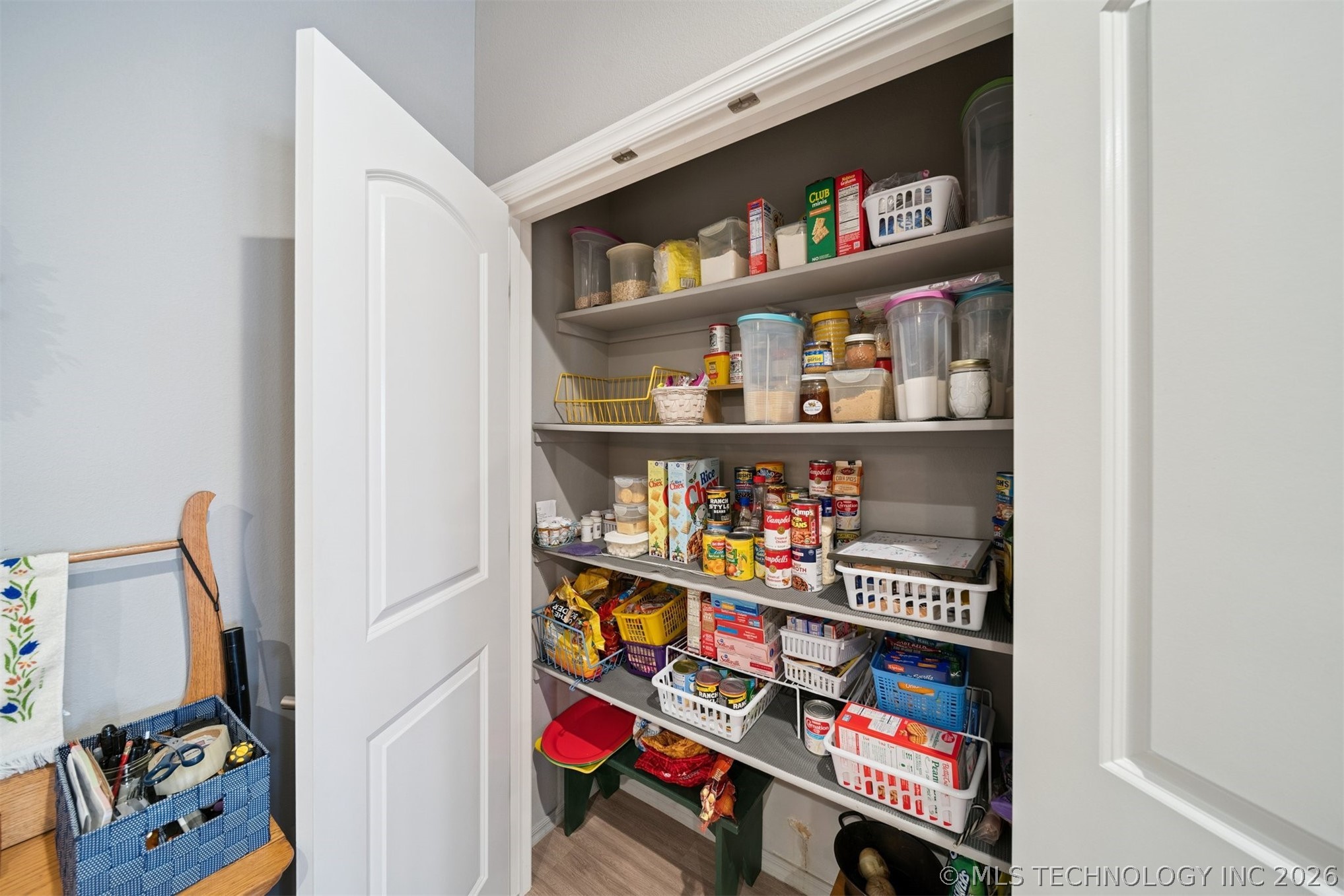 7509 S Walnut Avenue Property Photo 13