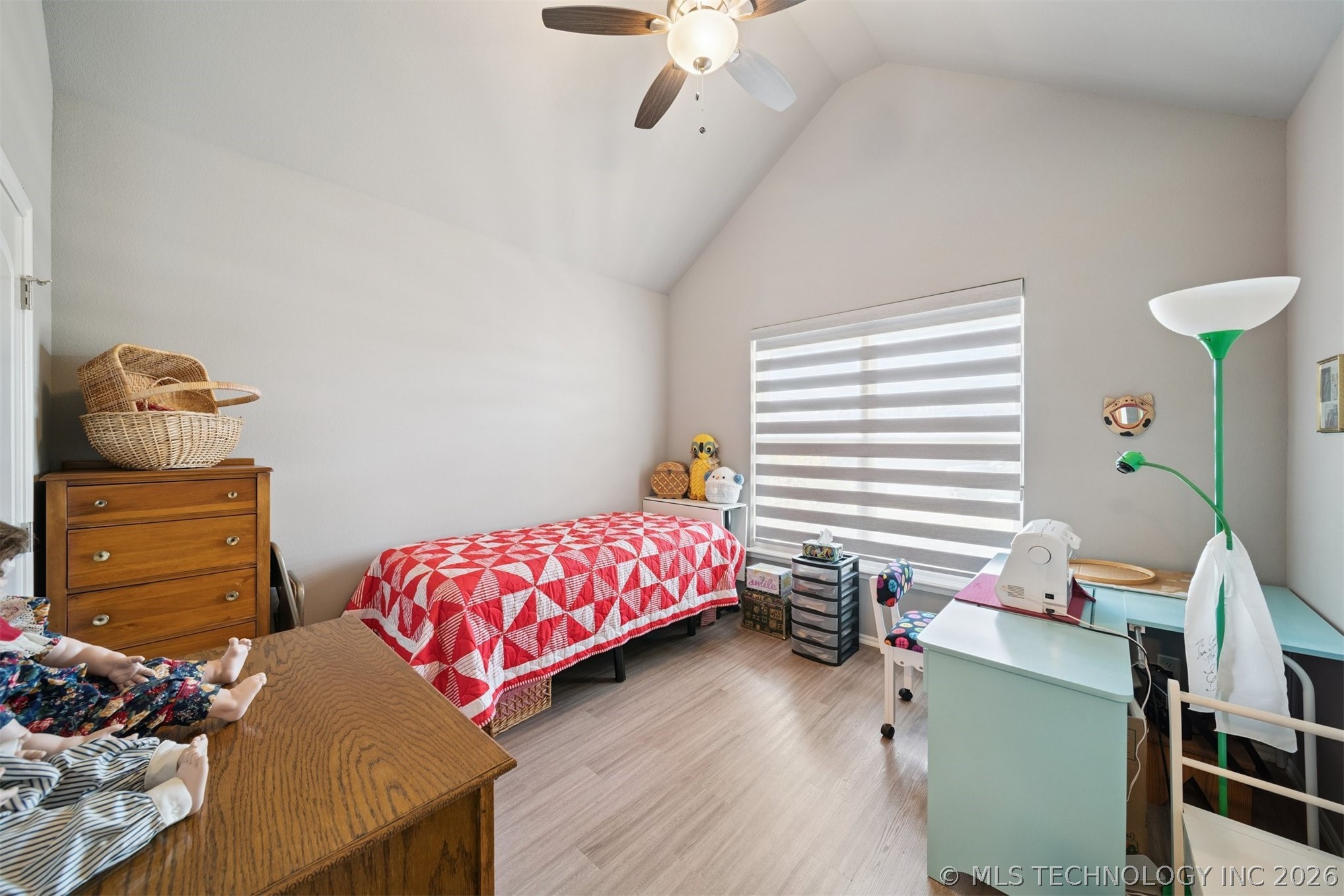 7509 S Walnut Avenue Property Photo 35