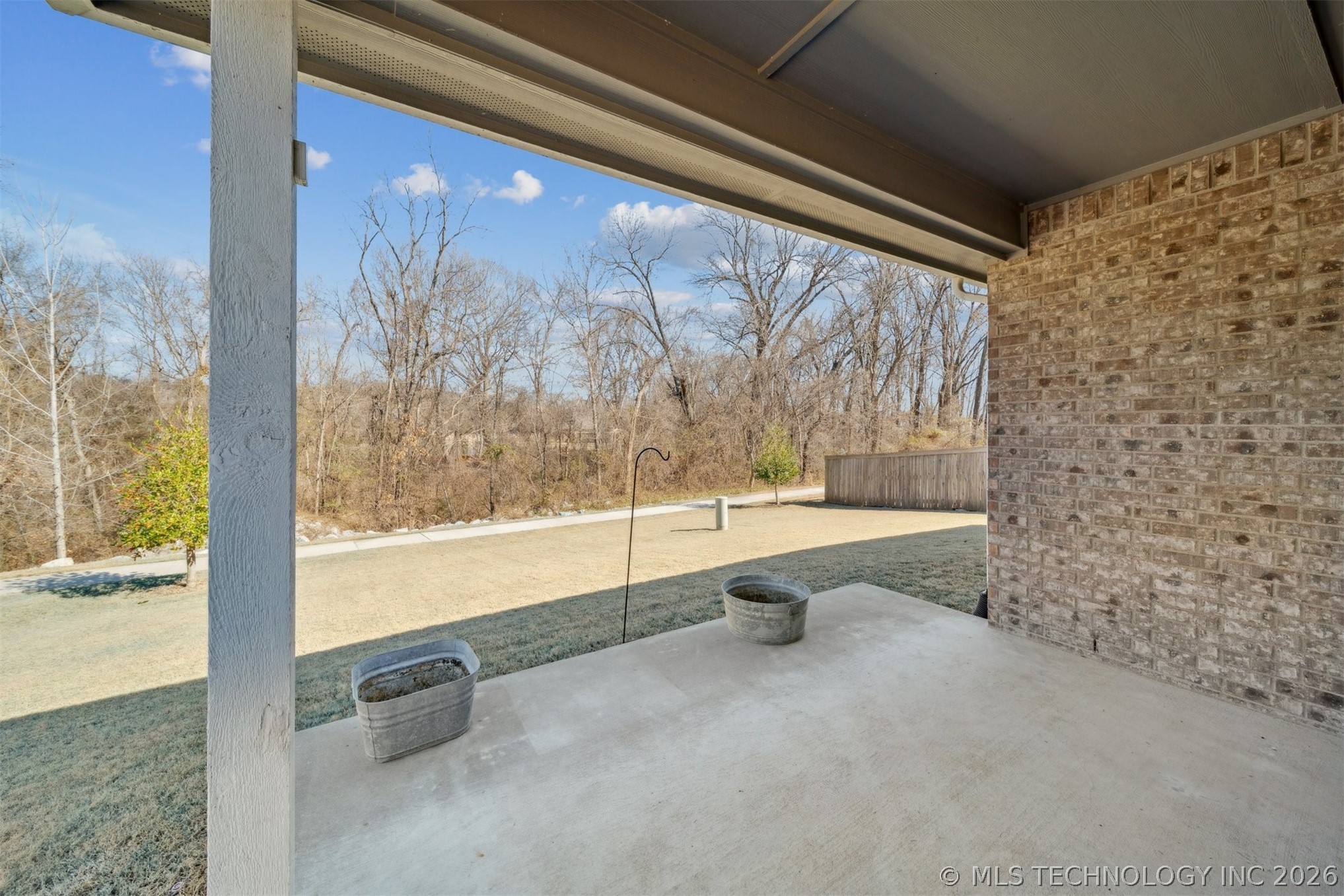 7509 S Walnut Avenue Property Photo 42