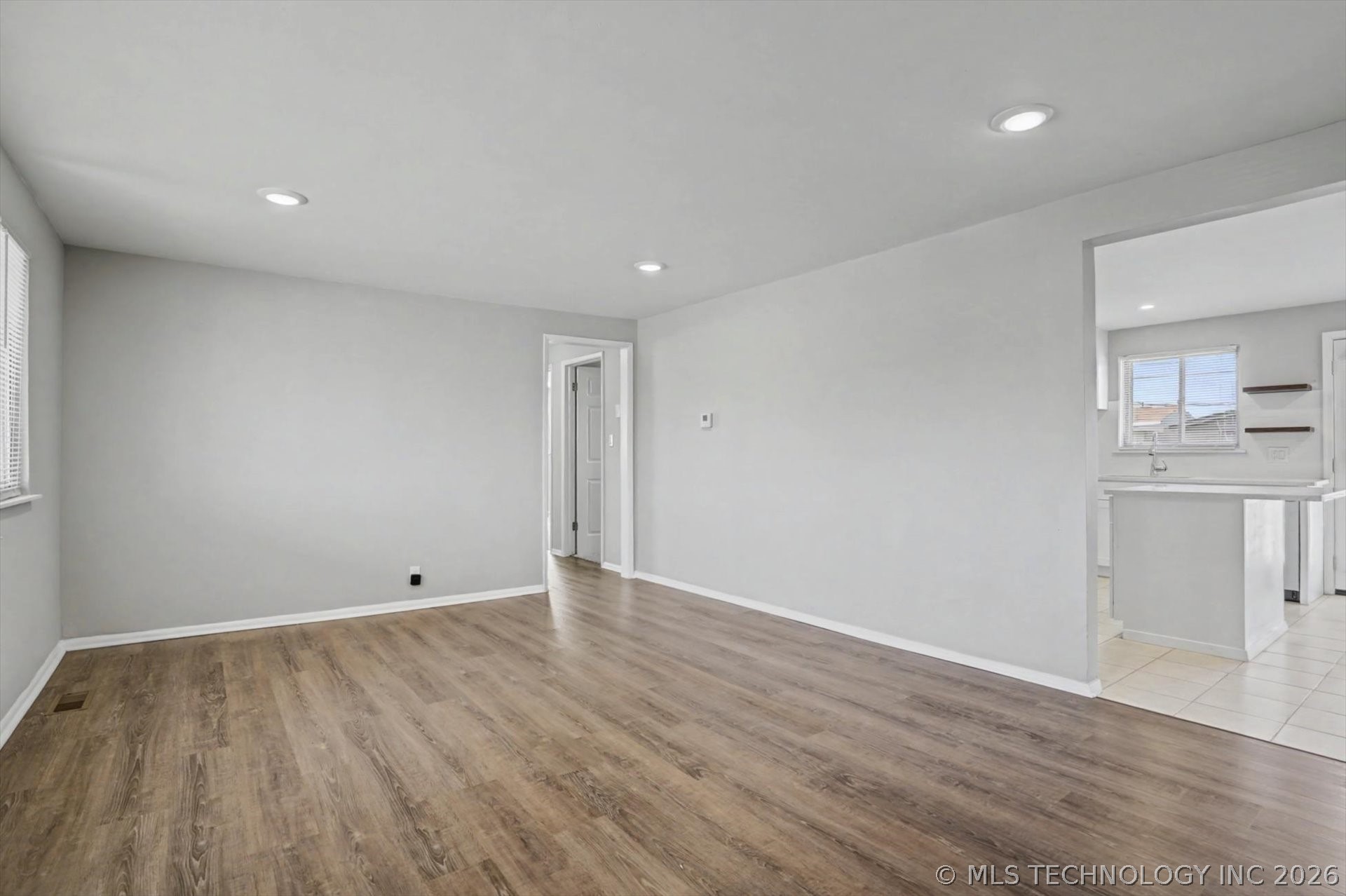 2132 S 76th East Place Property Photo 5