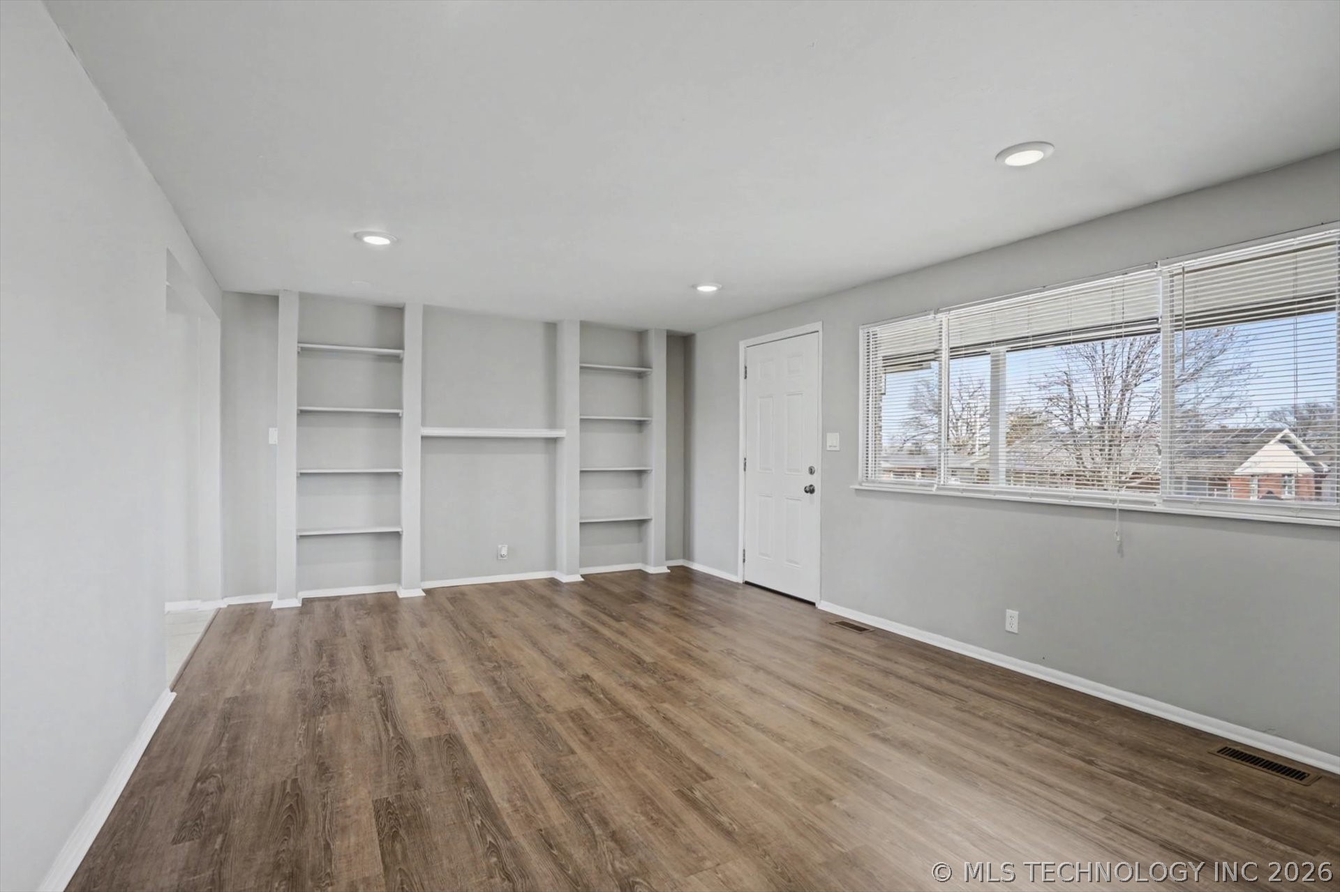 2132 S 76th East Place Property Photo 8