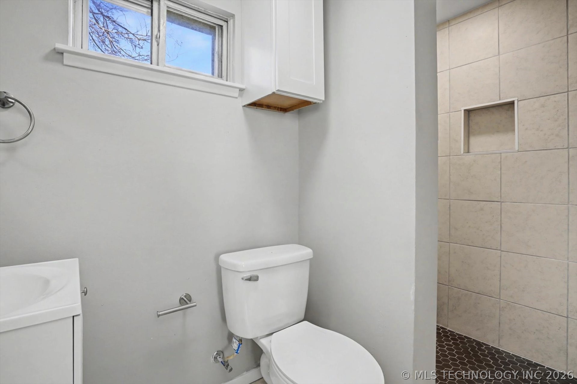 2132 S 76th East Place Property Photo 17