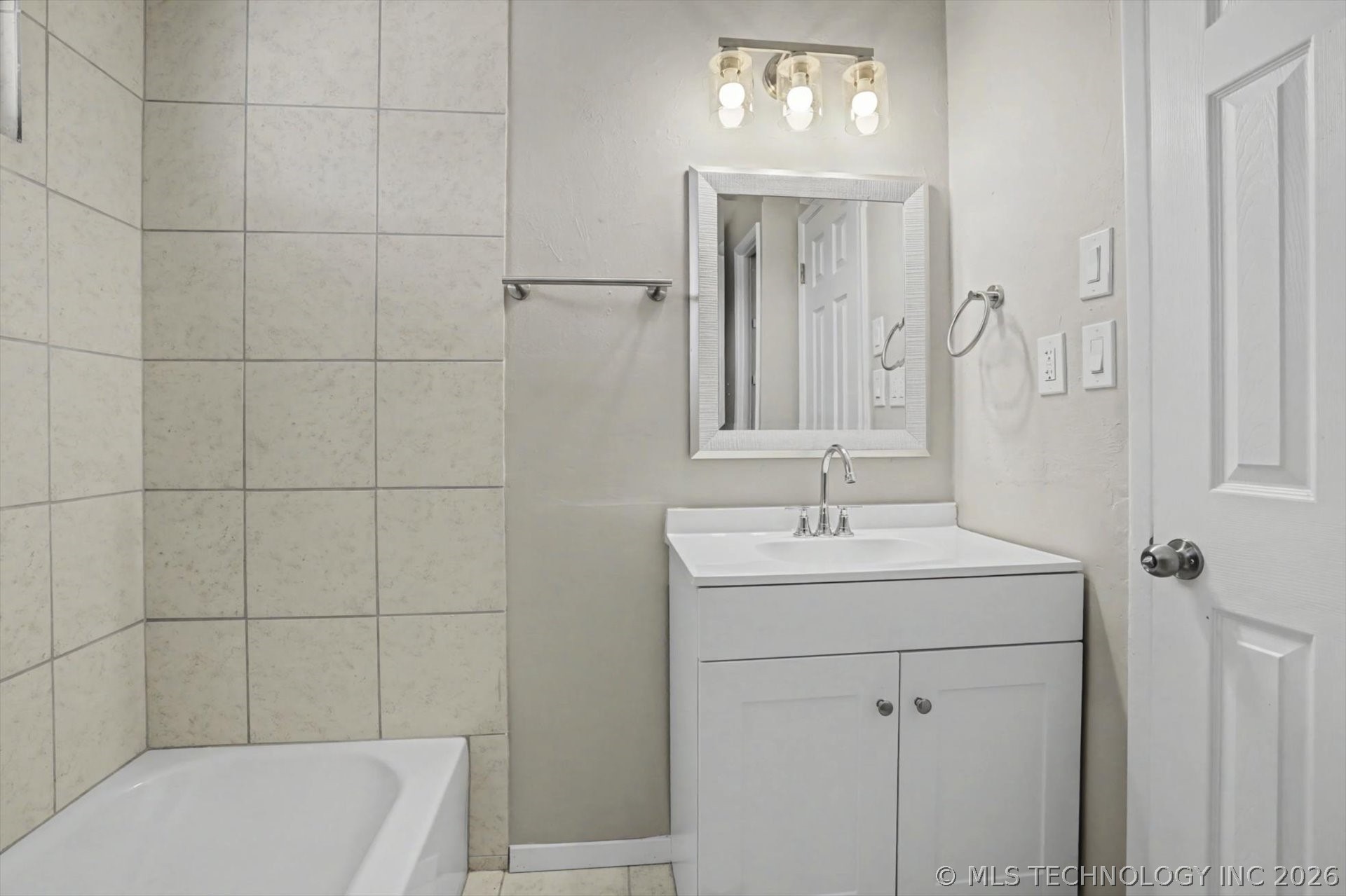 2132 S 76th East Place Property Photo 23