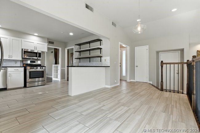 3027 S Joplin Avenue Property Photo 11