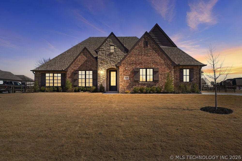 6209 S 307th East Court Property Photo 1