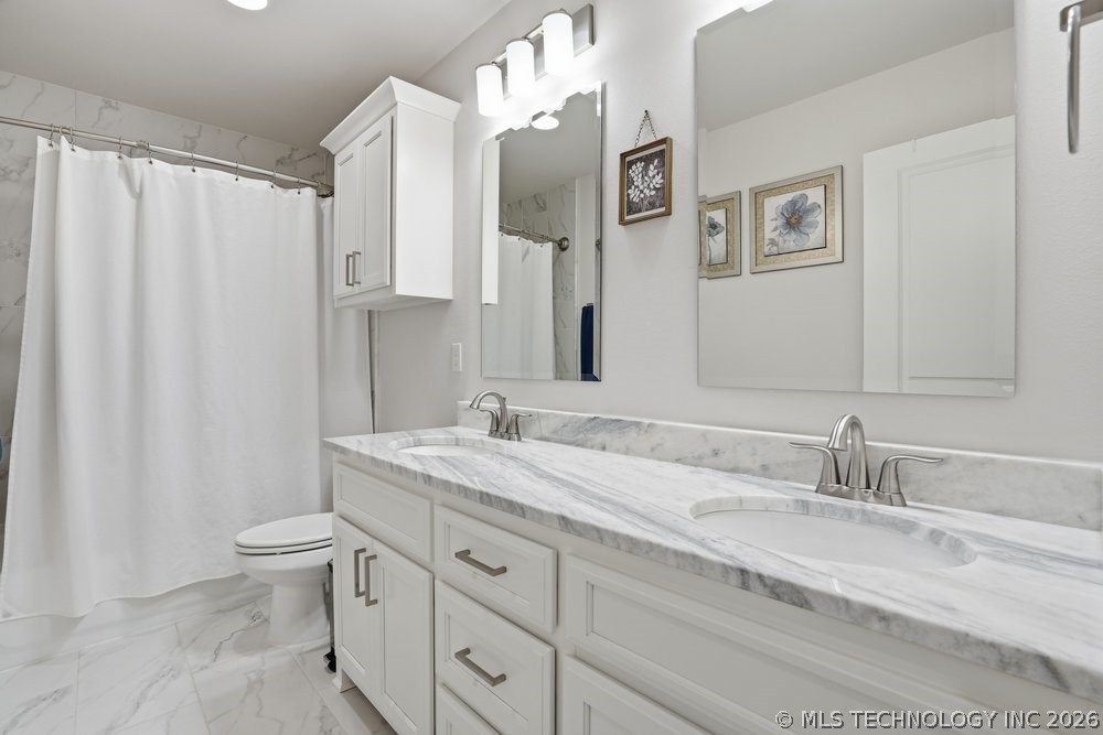 6209 S 307th East Court Property Photo 24