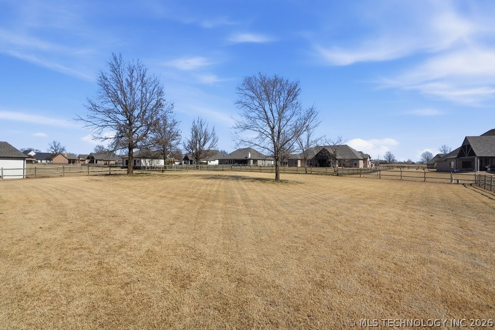 6209 S 307th East Court Property Photo 38