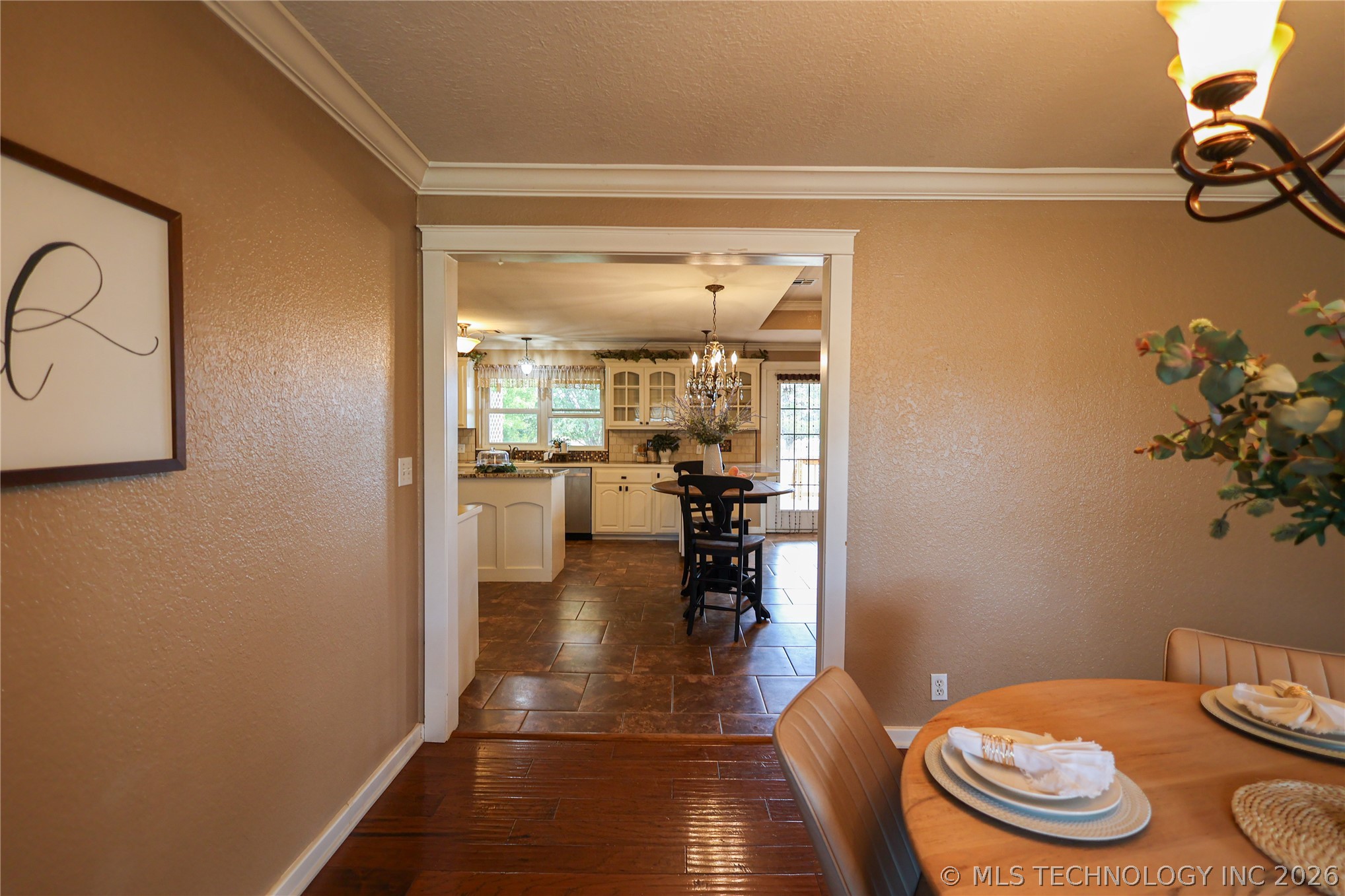 2005 Lakeview Drive Property Photo 12