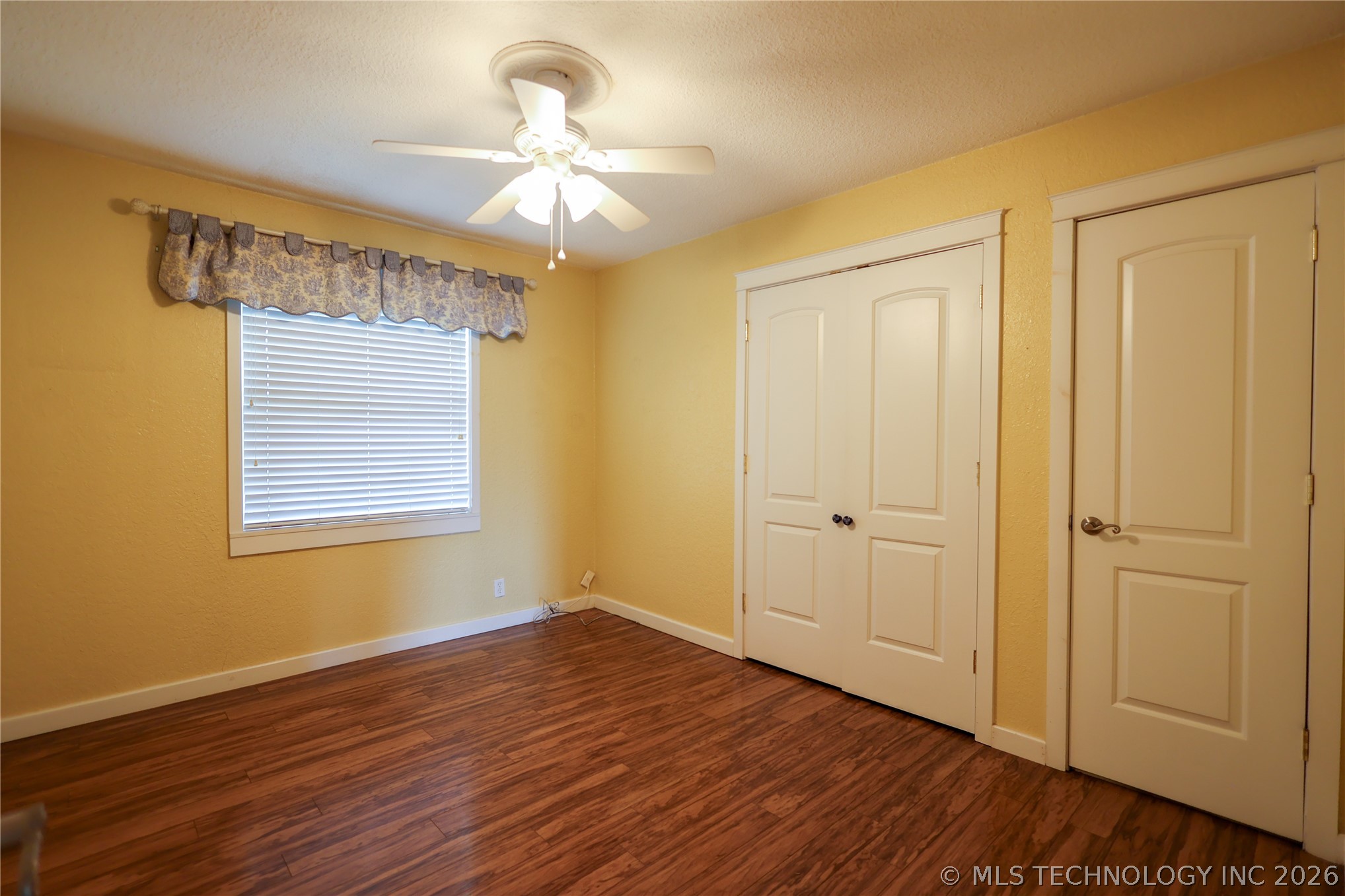 2005 Lakeview Drive Property Photo 15