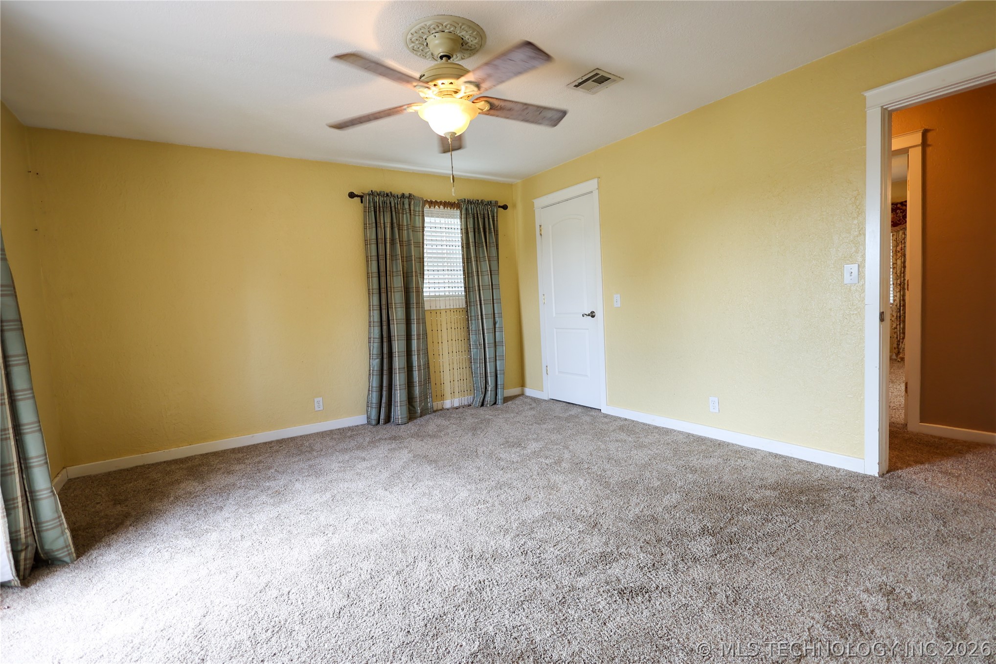2005 Lakeview Drive Property Photo 18