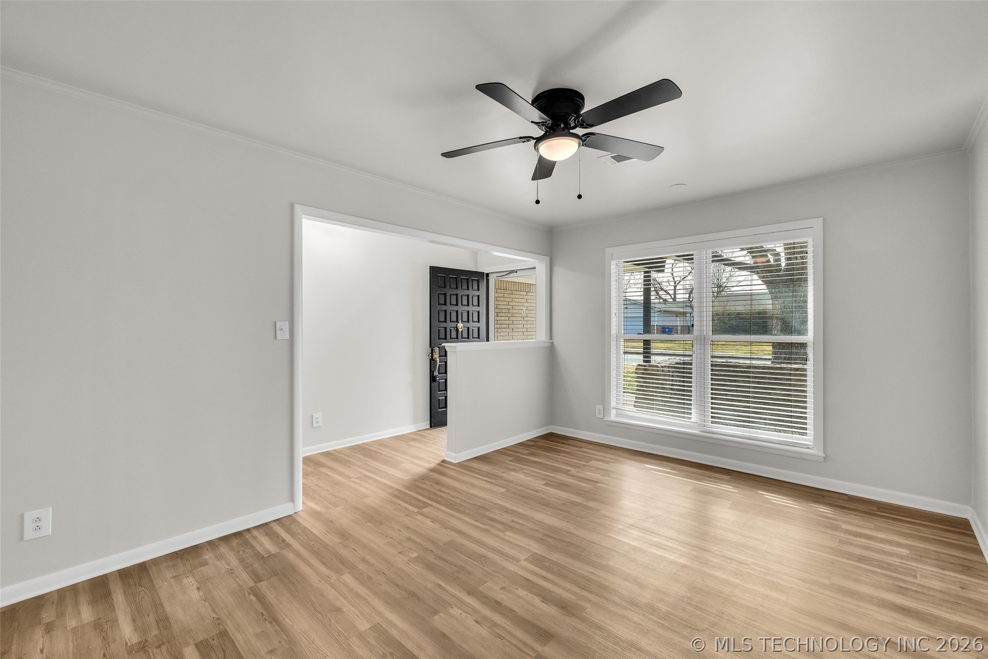 3009 S Elm Avenue Property Photo 17