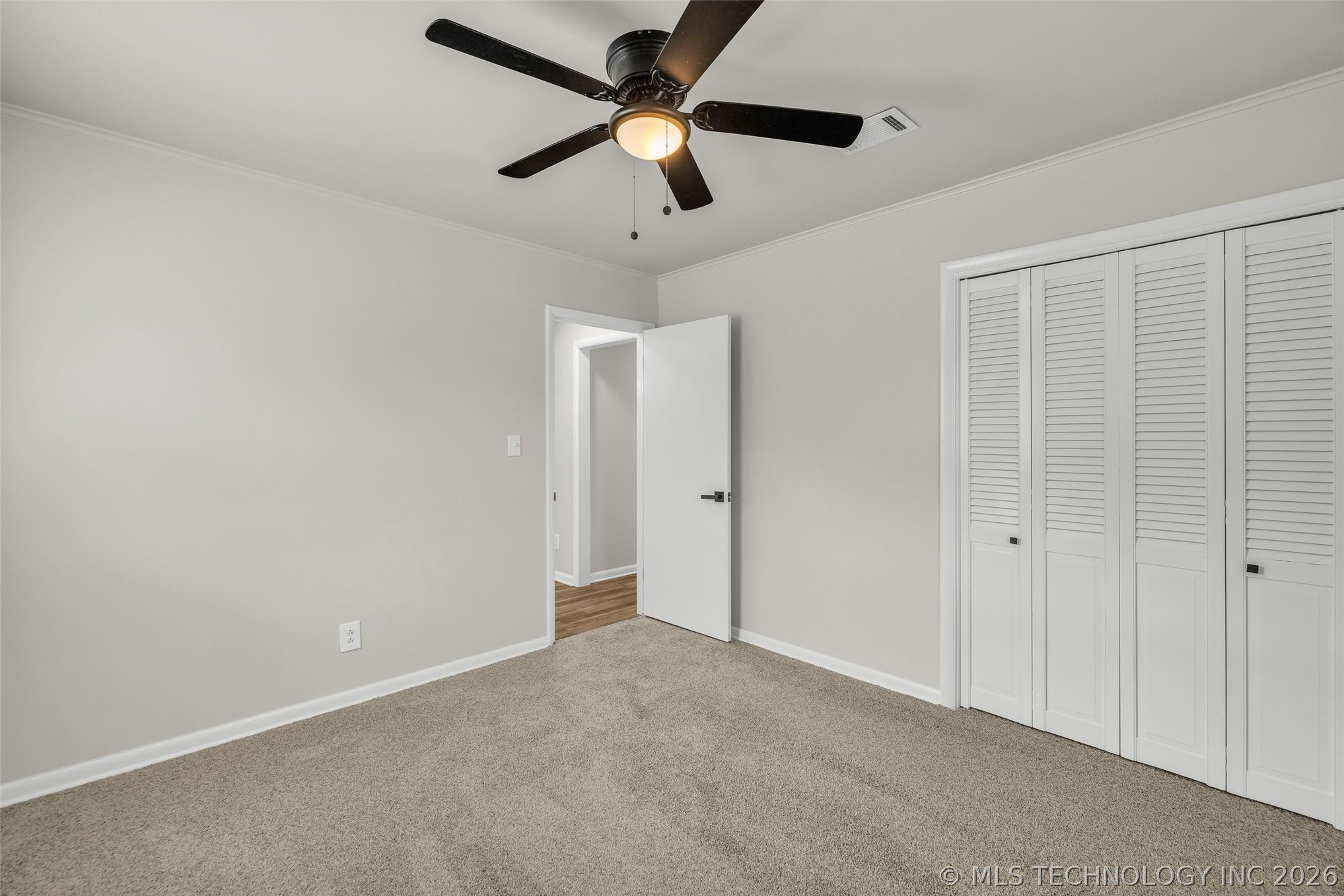 3009 S Elm Avenue Property Photo 25